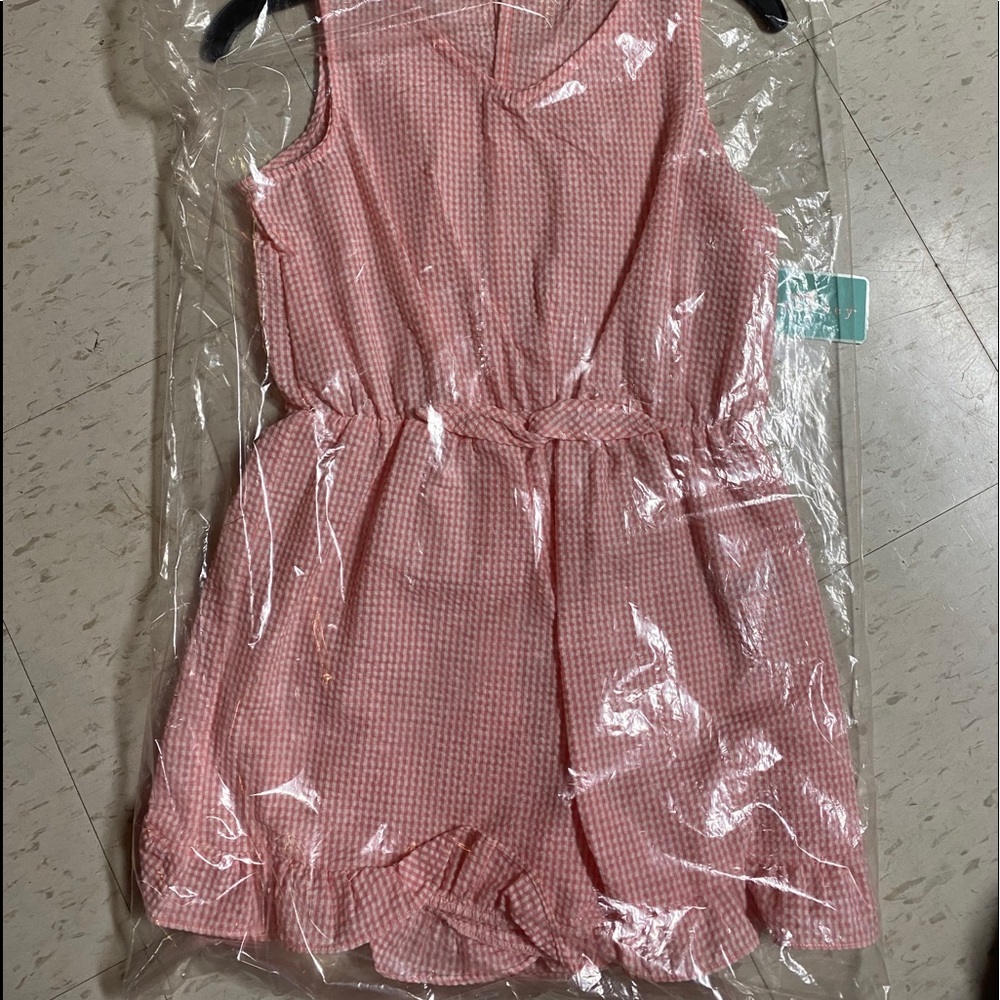 Romper - Picture 1 of 1